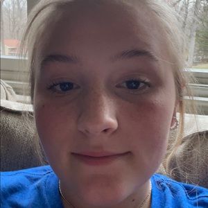 Meet your Posher, Jenn